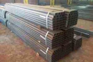 BELI BESI BAJA CNP 60 X 30 X 10 X 2,3 X 6 M